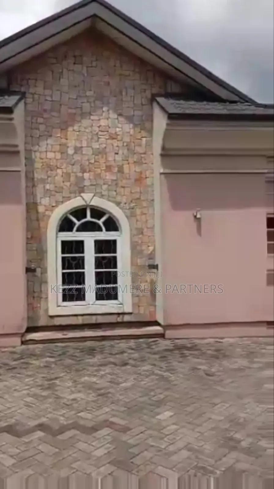 4bdrm Bungalow in Farm Road, Ada for rent in Port-Harcourt