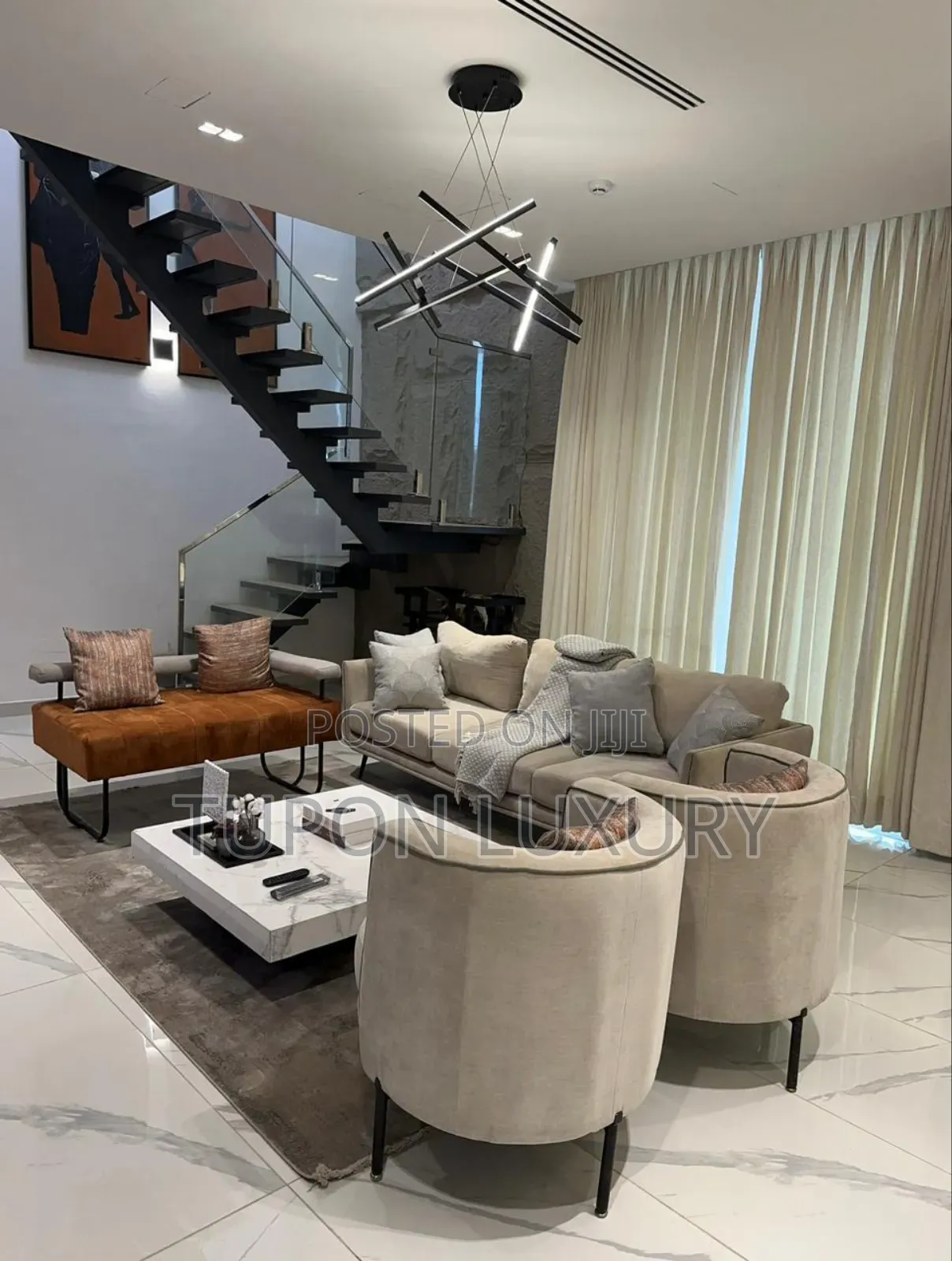 Luxury and Spacious 3 Bedroom Penthouse With Balconies, Pool and Gym in Lekki Phase 1