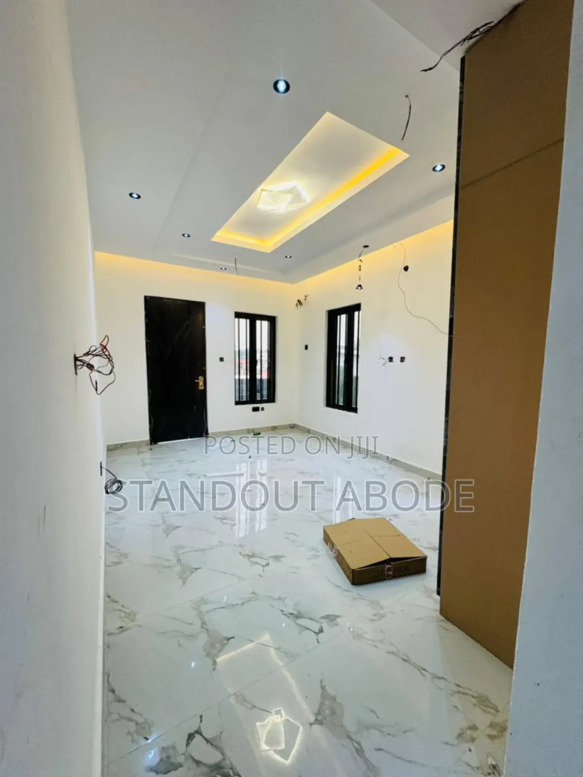 5bdrm Duplex in Inside An Estate, Ikeja GRA for sale in Ikeja GRA