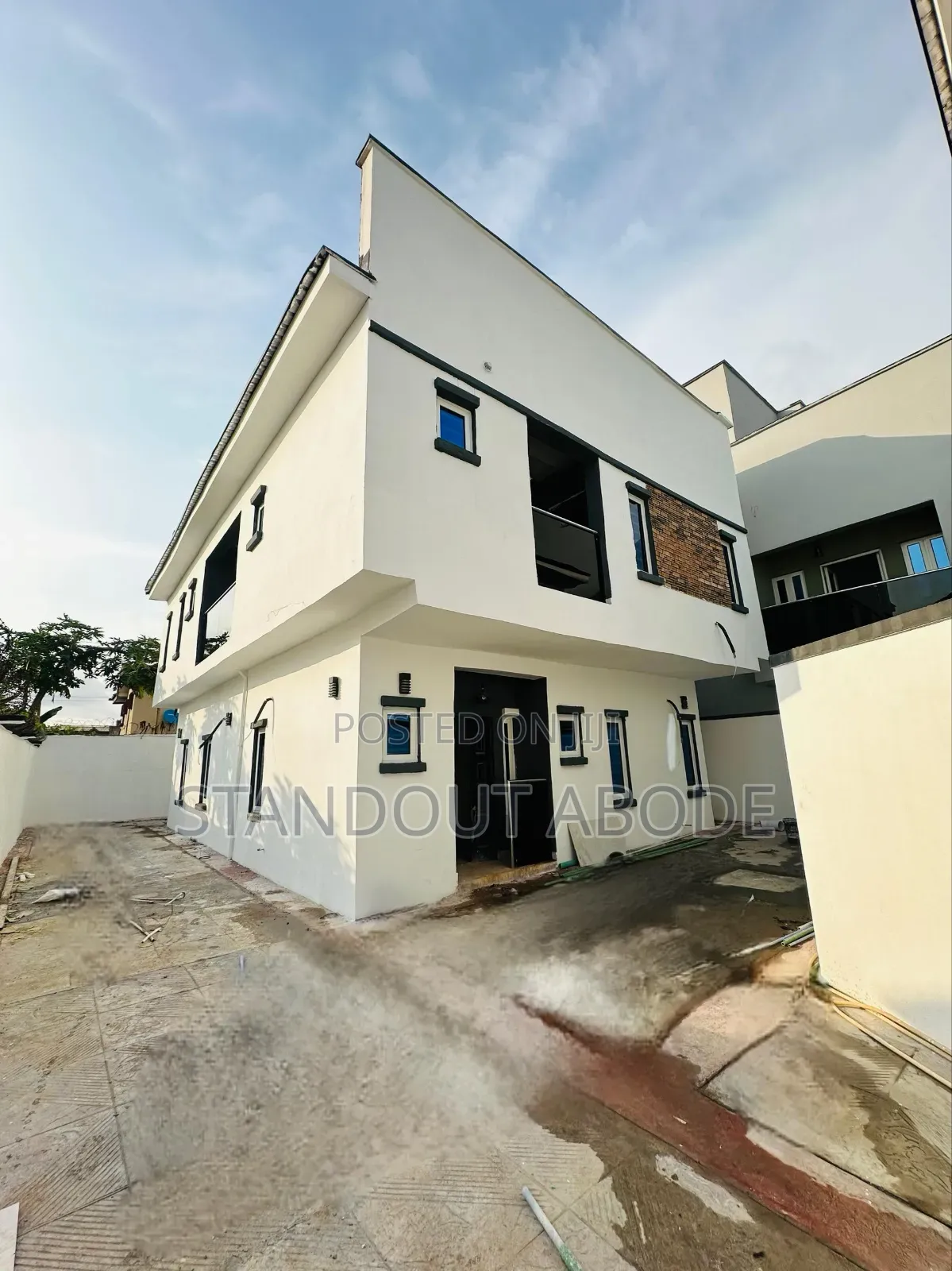 4bdrm Duplex in In An Estate, Omole Phase 2 for sale in Omole Phase 2