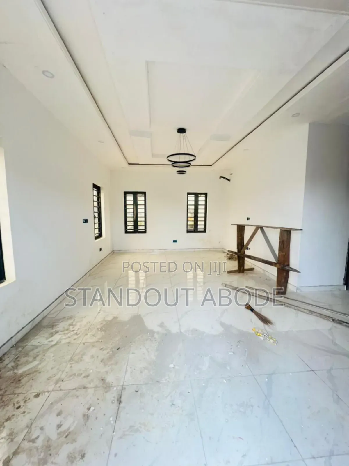4bdrm Duplex in In An Estate, Ikeja for sale in Ikeja
