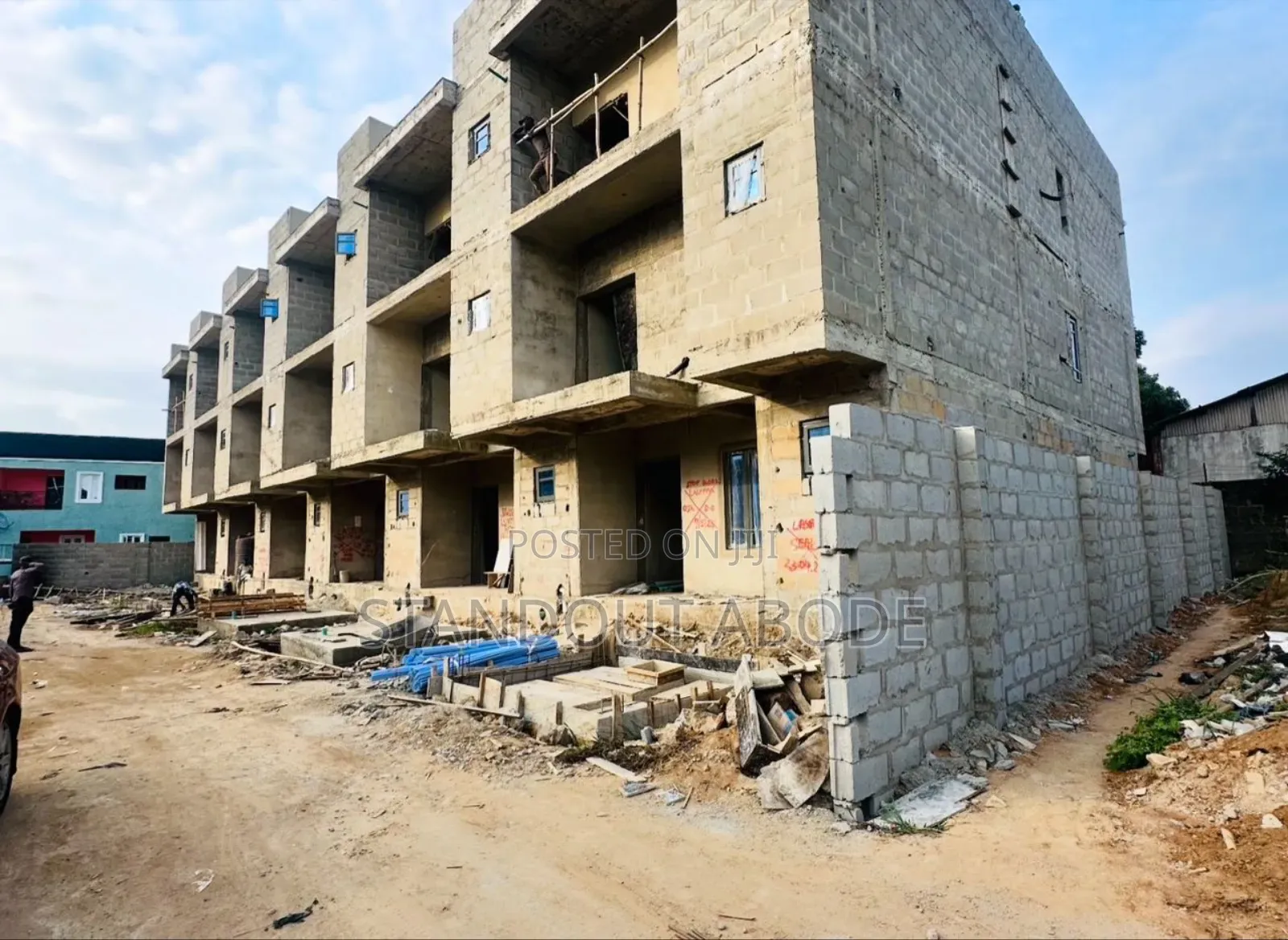 4bdrm Duplex in Agege Lagos, Oko-Oba for sale in Oko-Oba