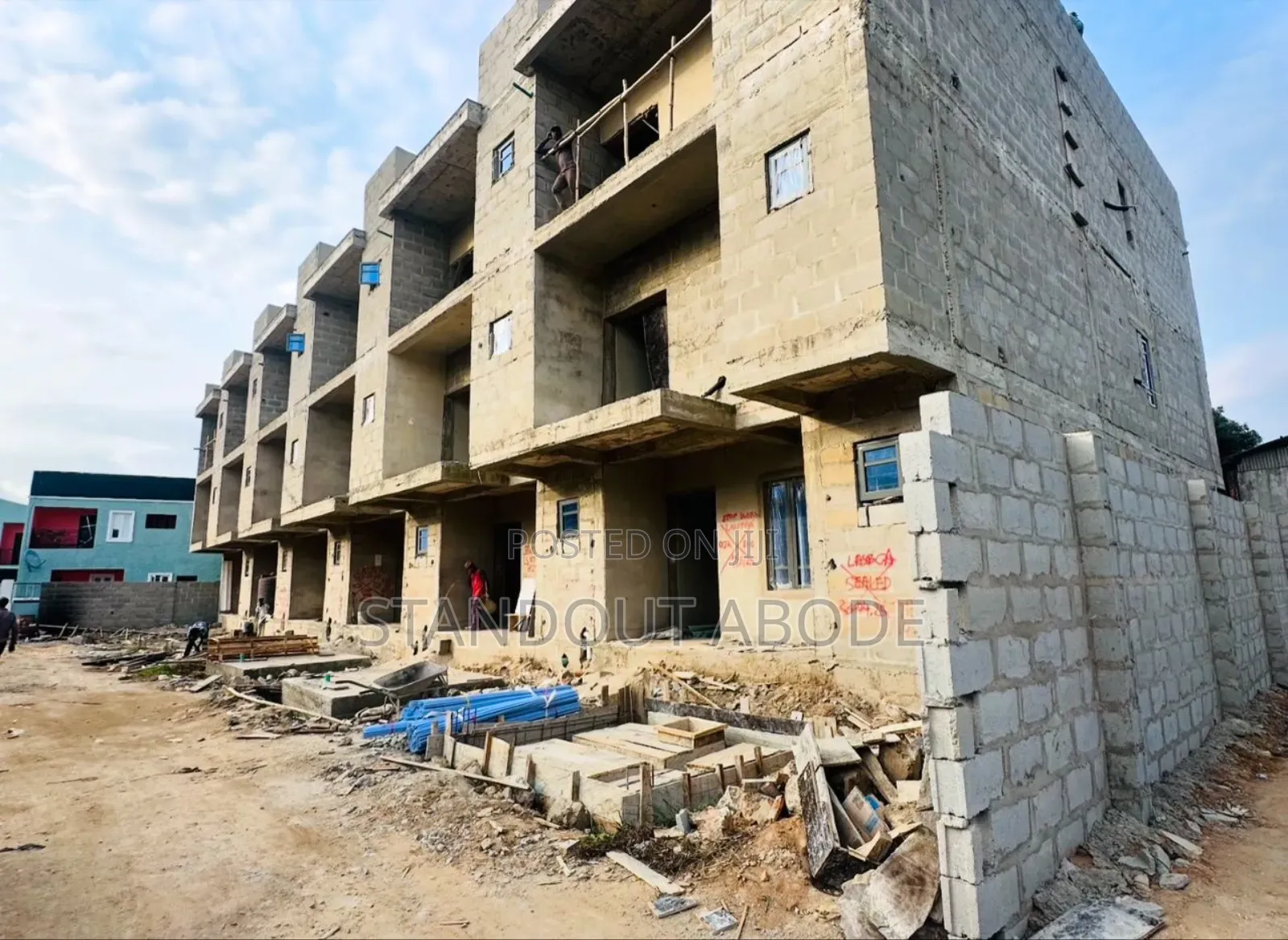4bdrm Duplex in Agege Lagos, Oko-Oba for sale in Oko-Oba