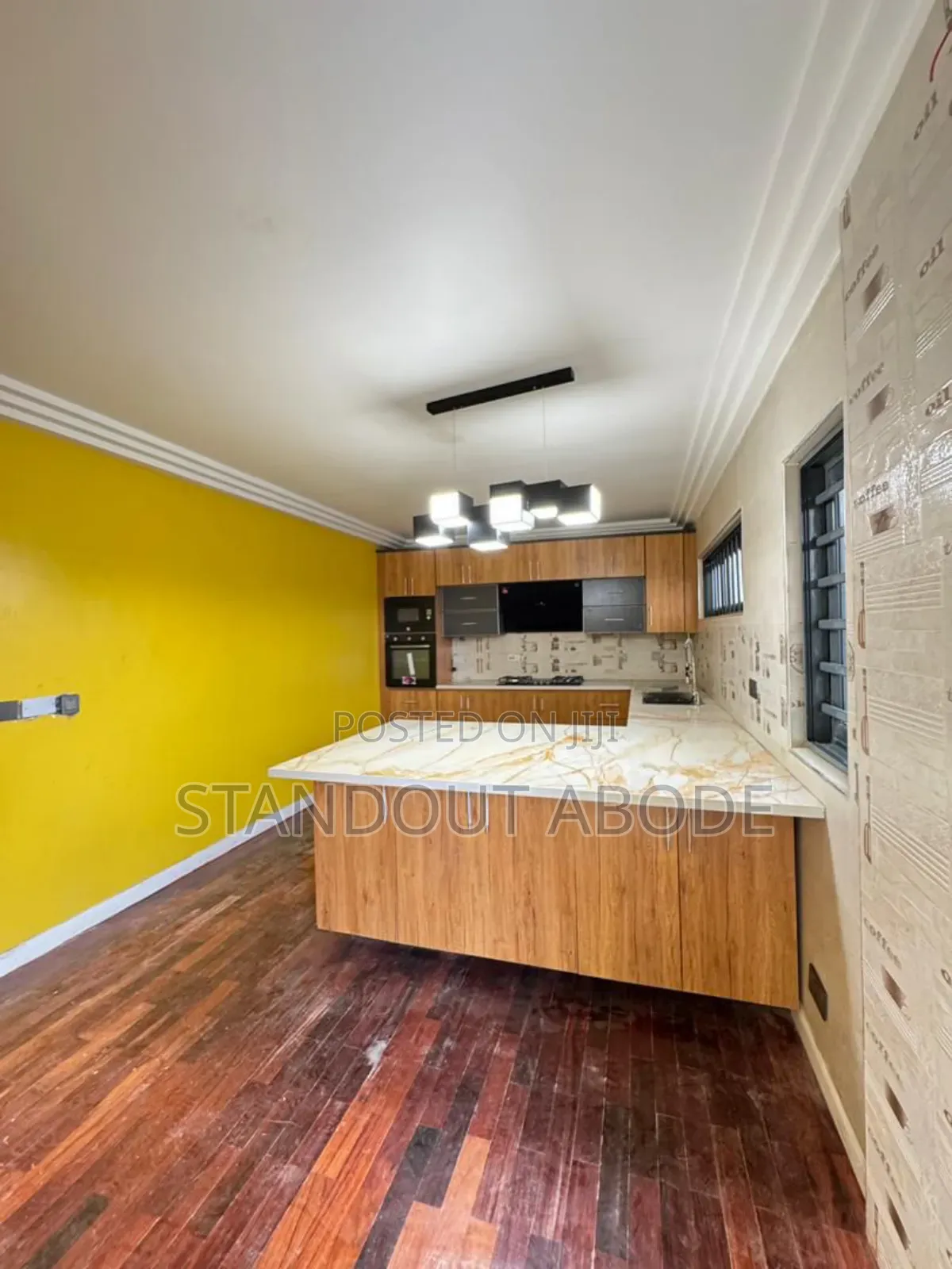 5bdrm Duplex in Inside An Estate, Anthony Village for sale in Anthony Village