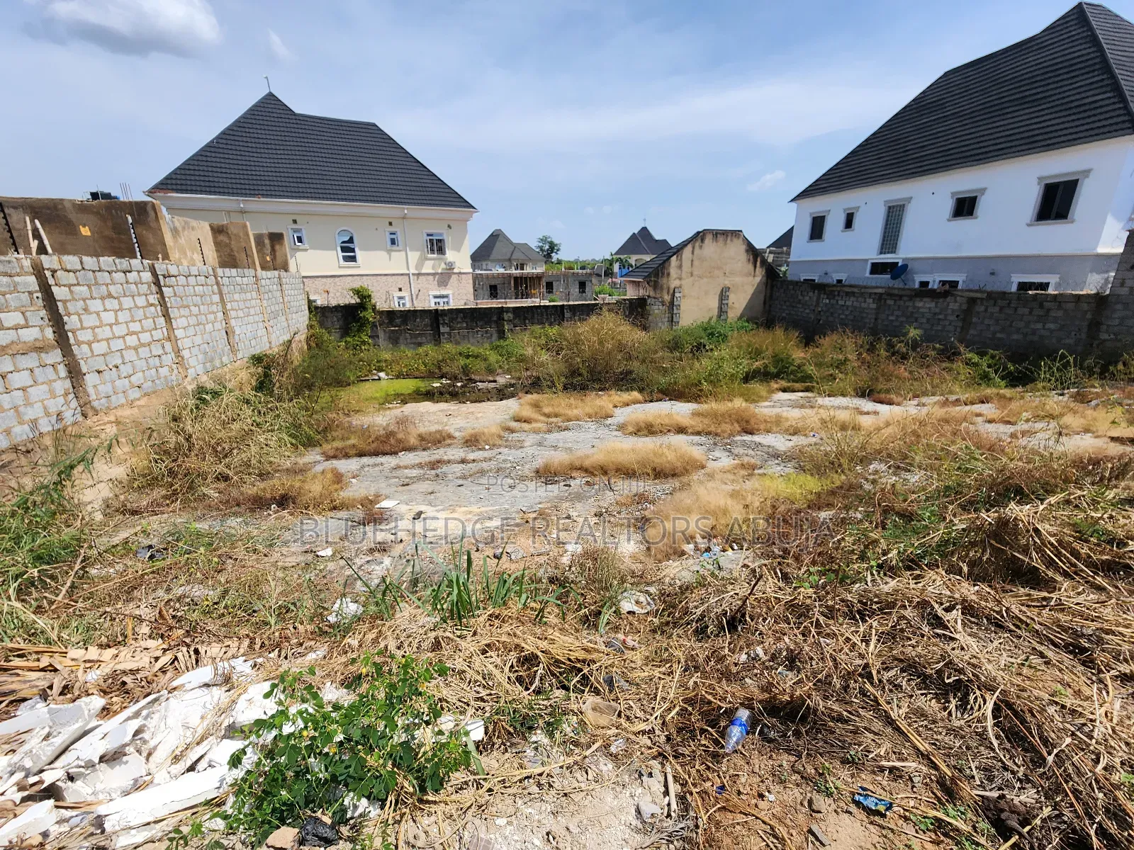 Prime Fully Fenced Detached Duplex Land Approx. 700 SQM at Galadimawa in Galadimawa