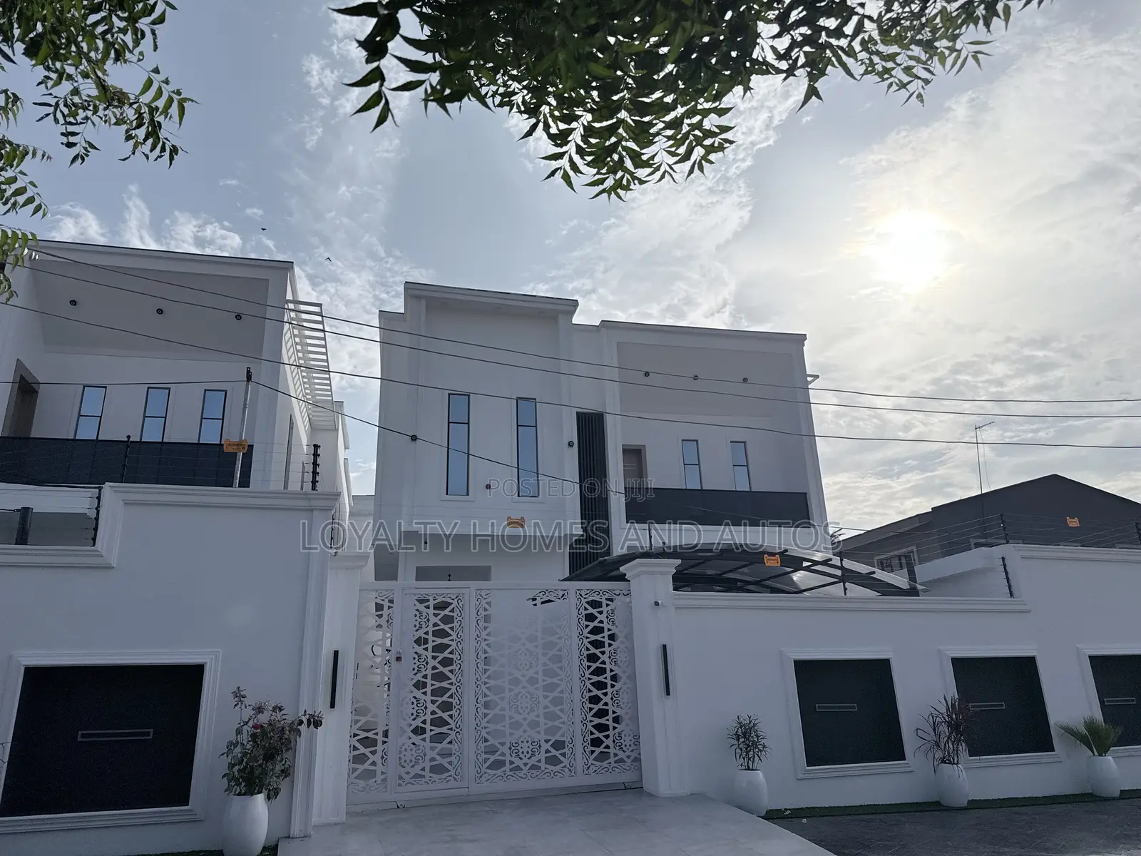 5bdrm Duplex in Omole Phase 1 Ikeja for sale in Omole Phase 1