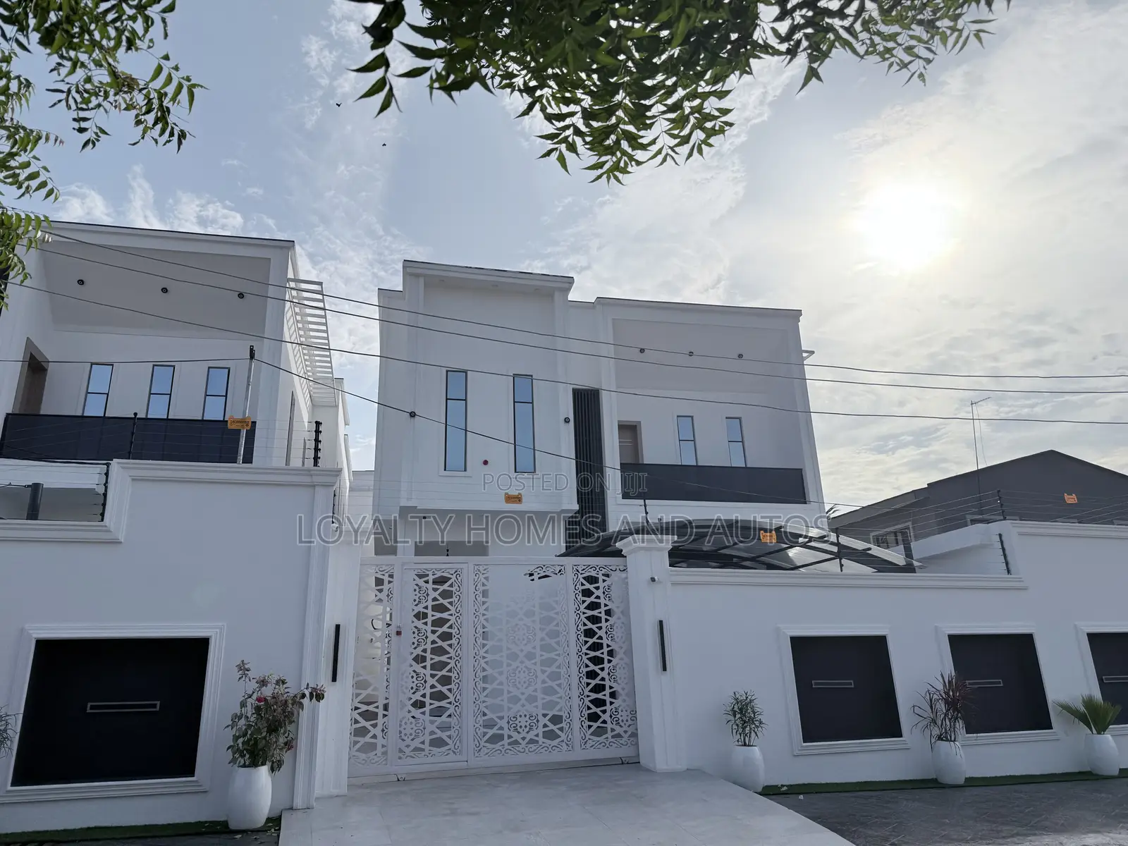 5bdrm Duplex in Omole Phase 1 Ikeja for sale in Omole Phase 1