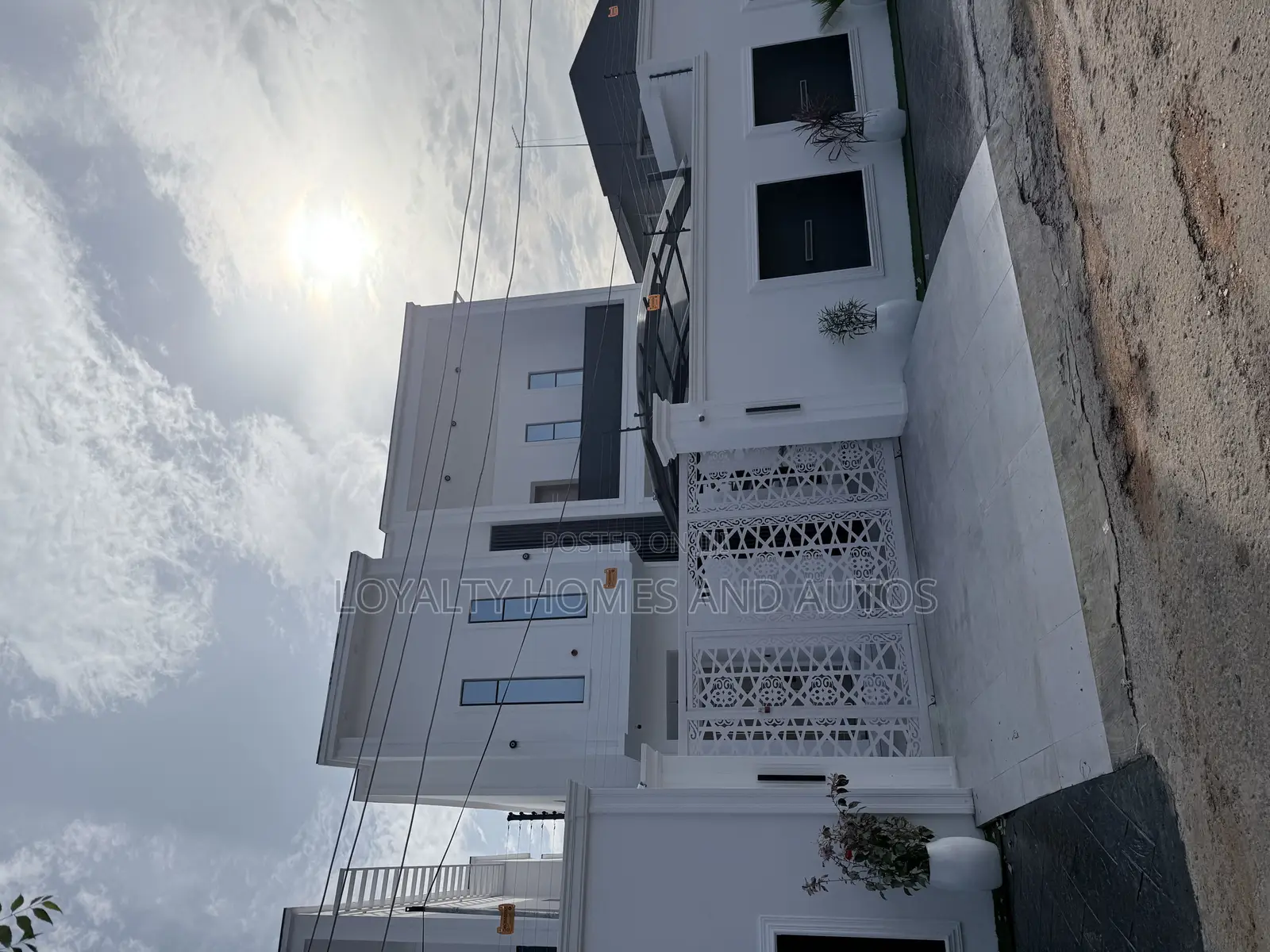 5bdrm Duplex in Omole Phase 1 Ikeja for sale in Omole Phase 1
