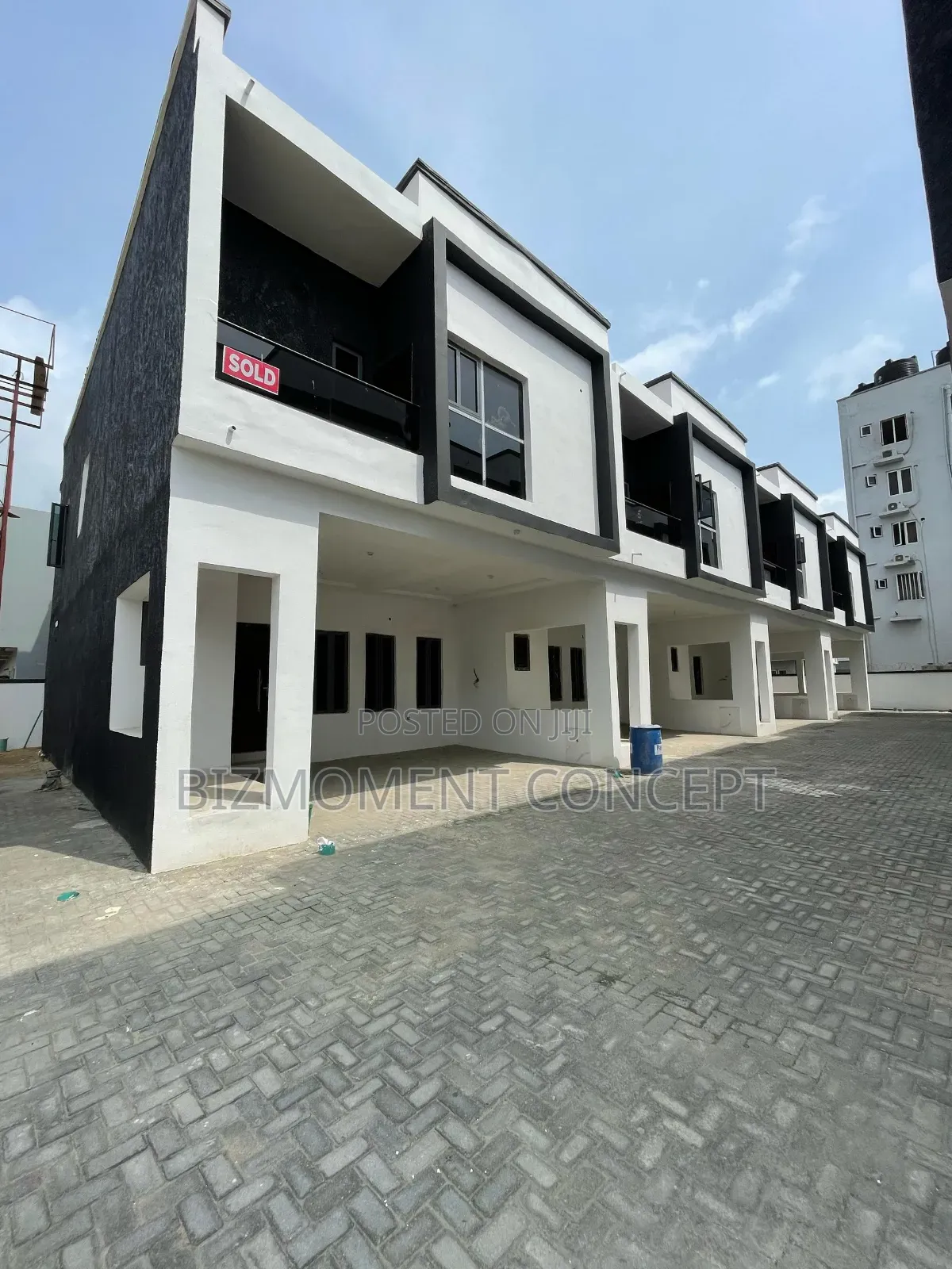 4bdrm Duplex in New Road, Lekki Expressway for sale in Lekki Expressway