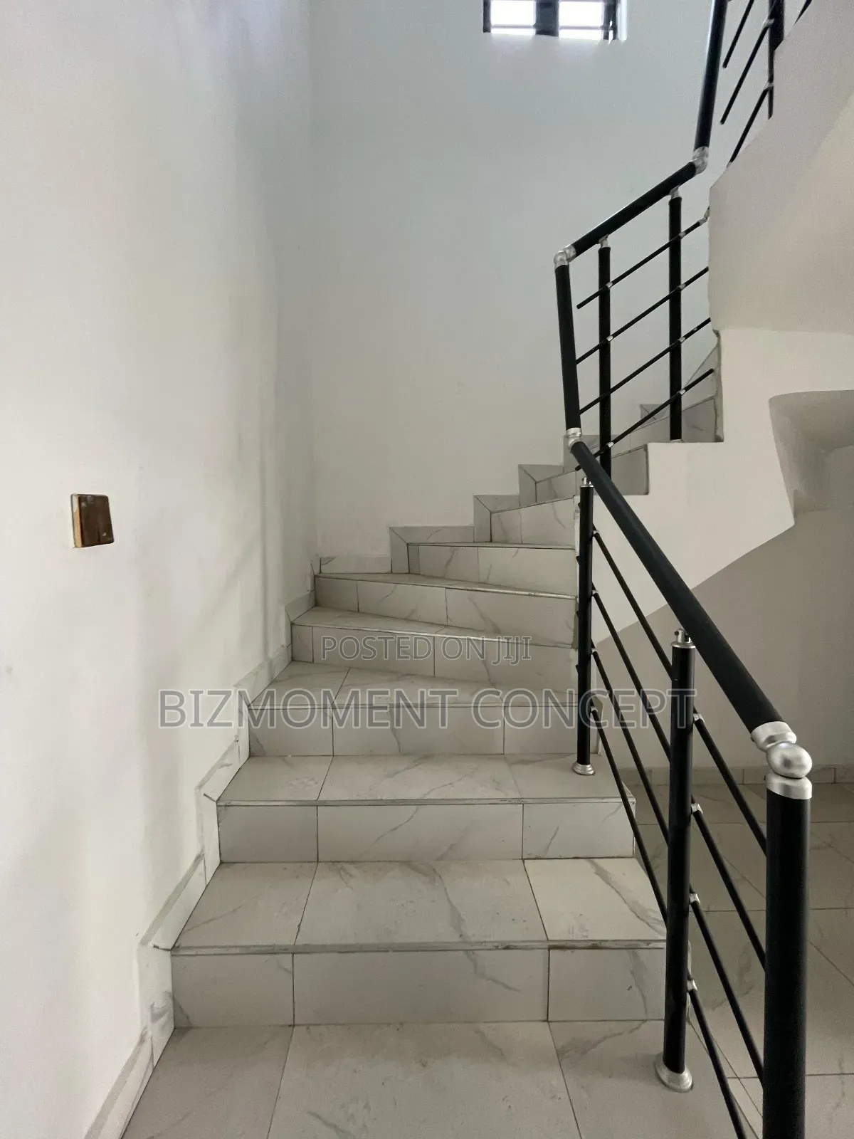 4bdrm Duplex in New Road, Lekki Expressway for sale in Lekki Expressway