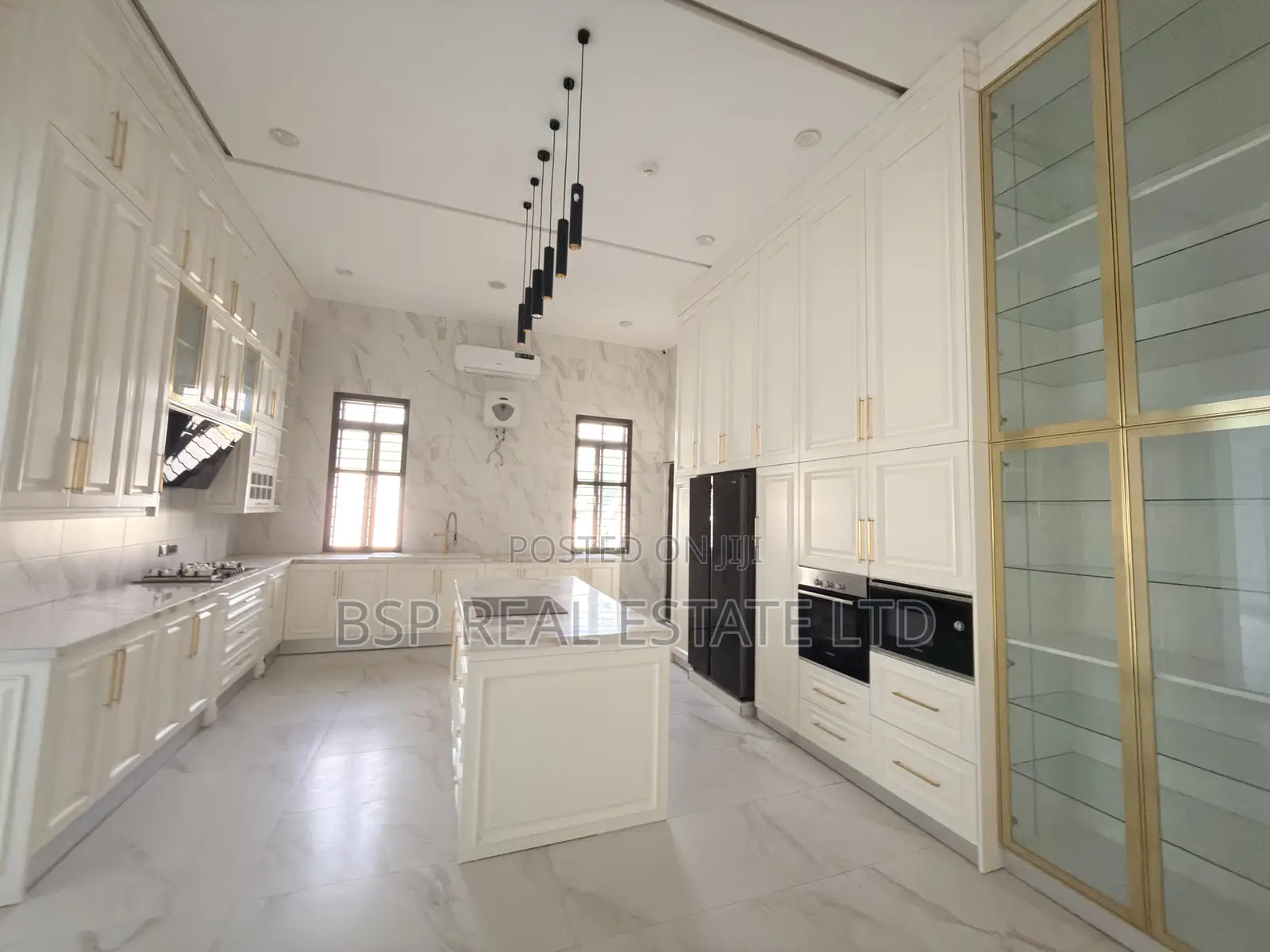 9bdrm Mansion in Guzape District for sale in Guzape District