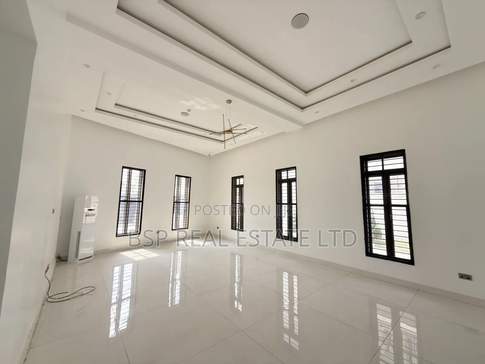9bdrm Mansion in Guzape District for sale in Guzape District