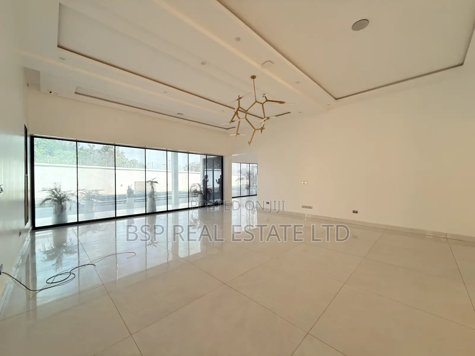 9bdrm Mansion in Guzape District for sale in Guzape District