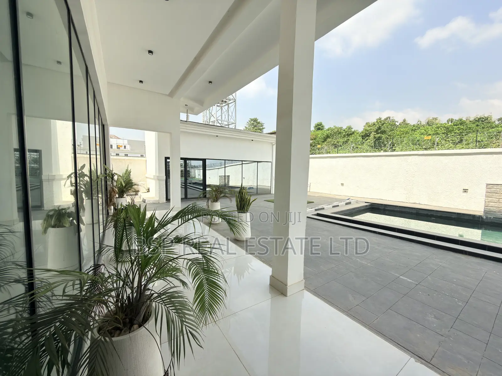 9bdrm Mansion in Guzape District for sale in Guzape District