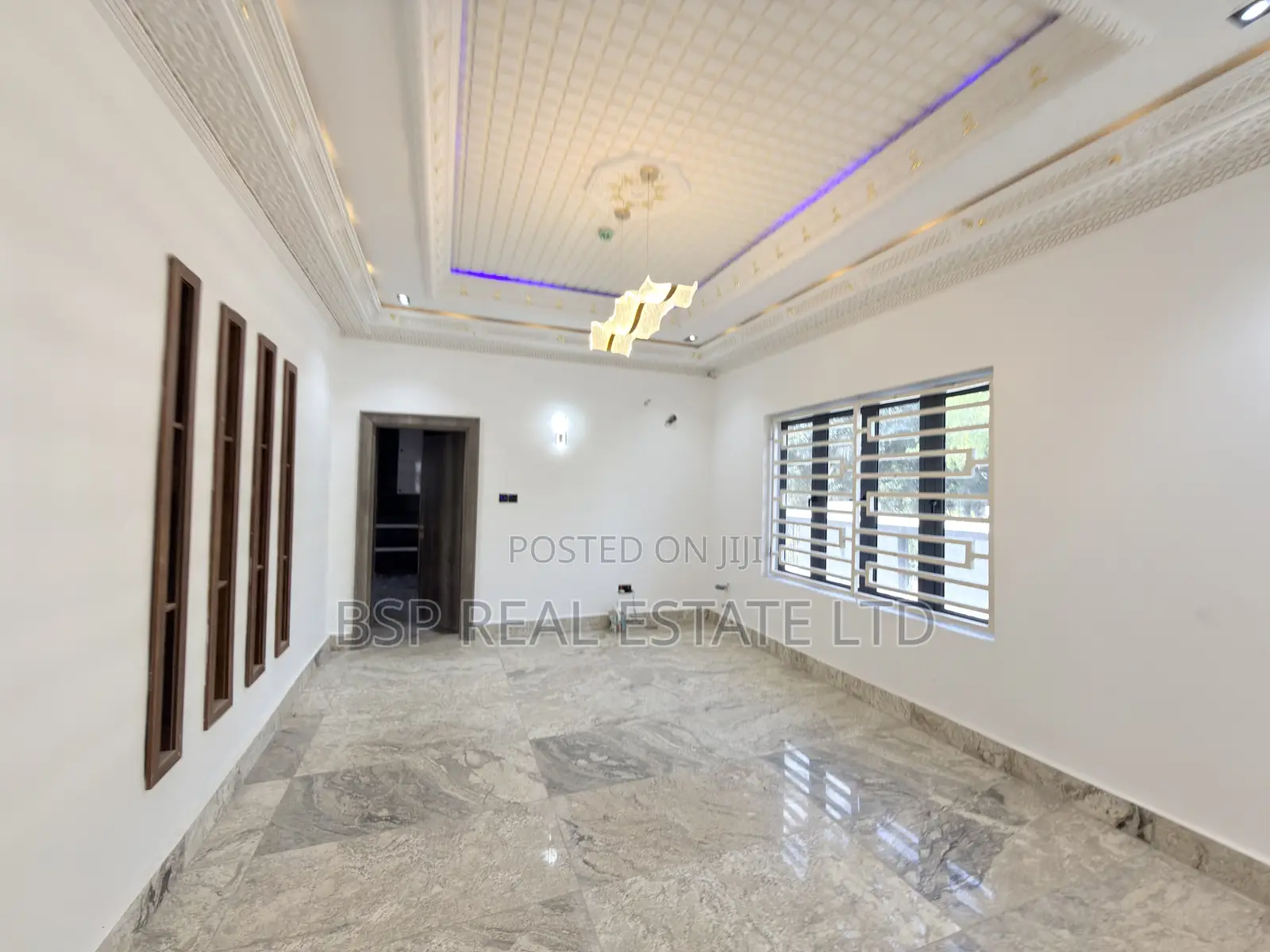 6bdrm Duplex in Katampe Extension for sale in Katampe Extension