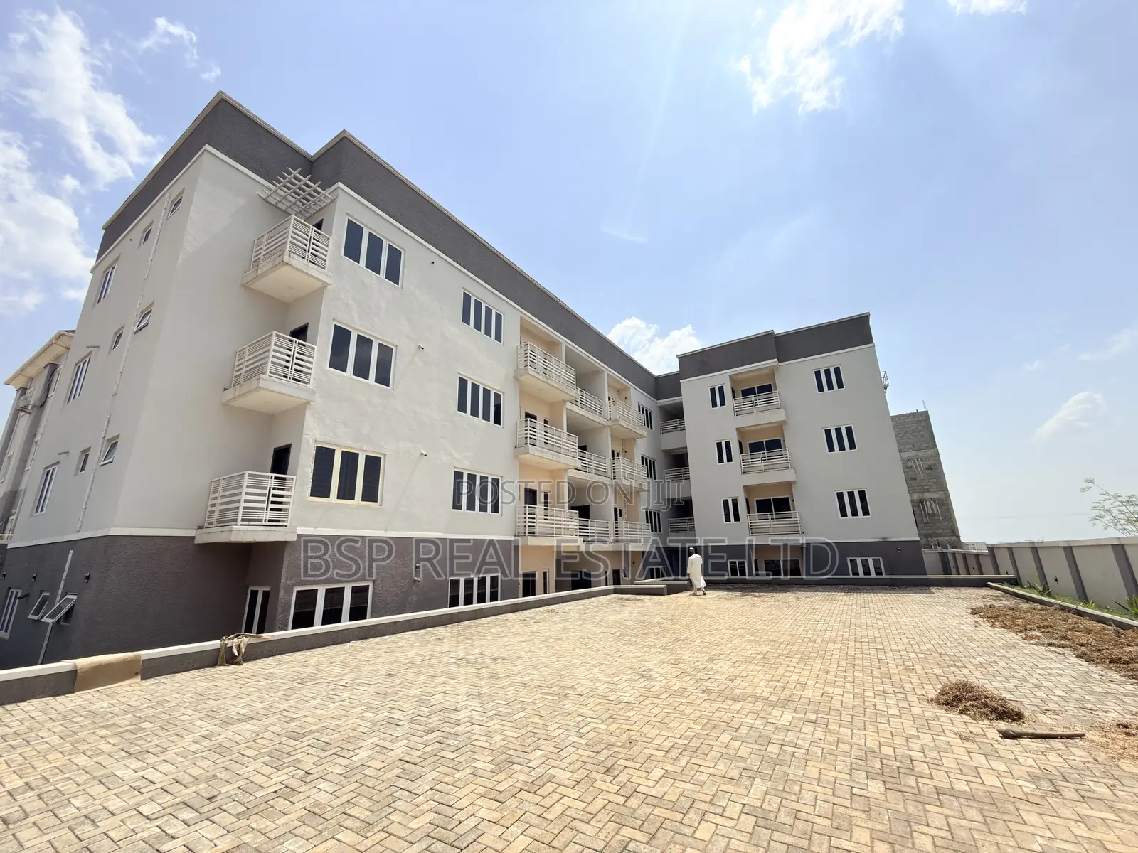 3bdrm Block of Flats in Jahi for sale in Jahi