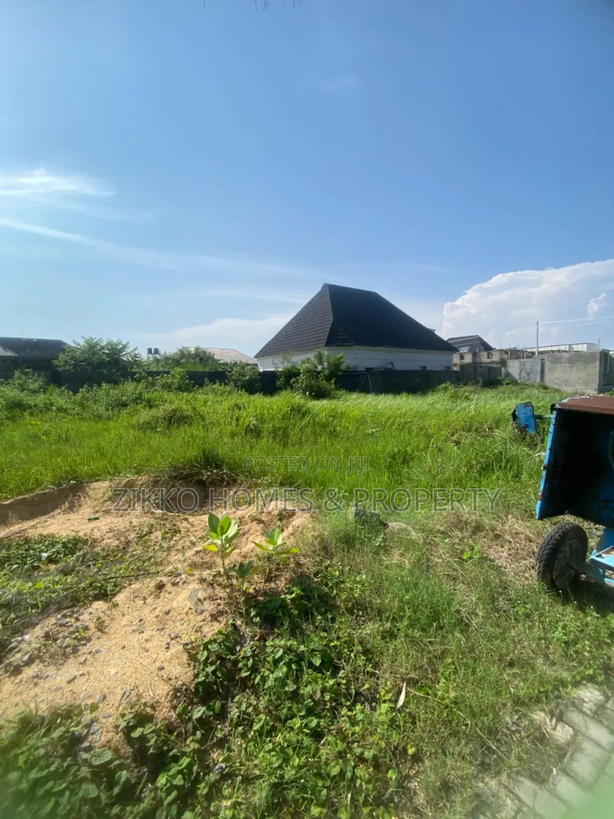300sqm of Land for Sale in Ajah in Lekki