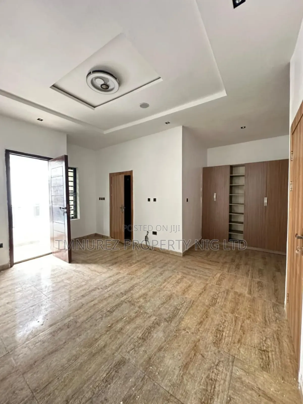 4bdrm Duplex in Orchild Estate, Chevron for sale in Chevron