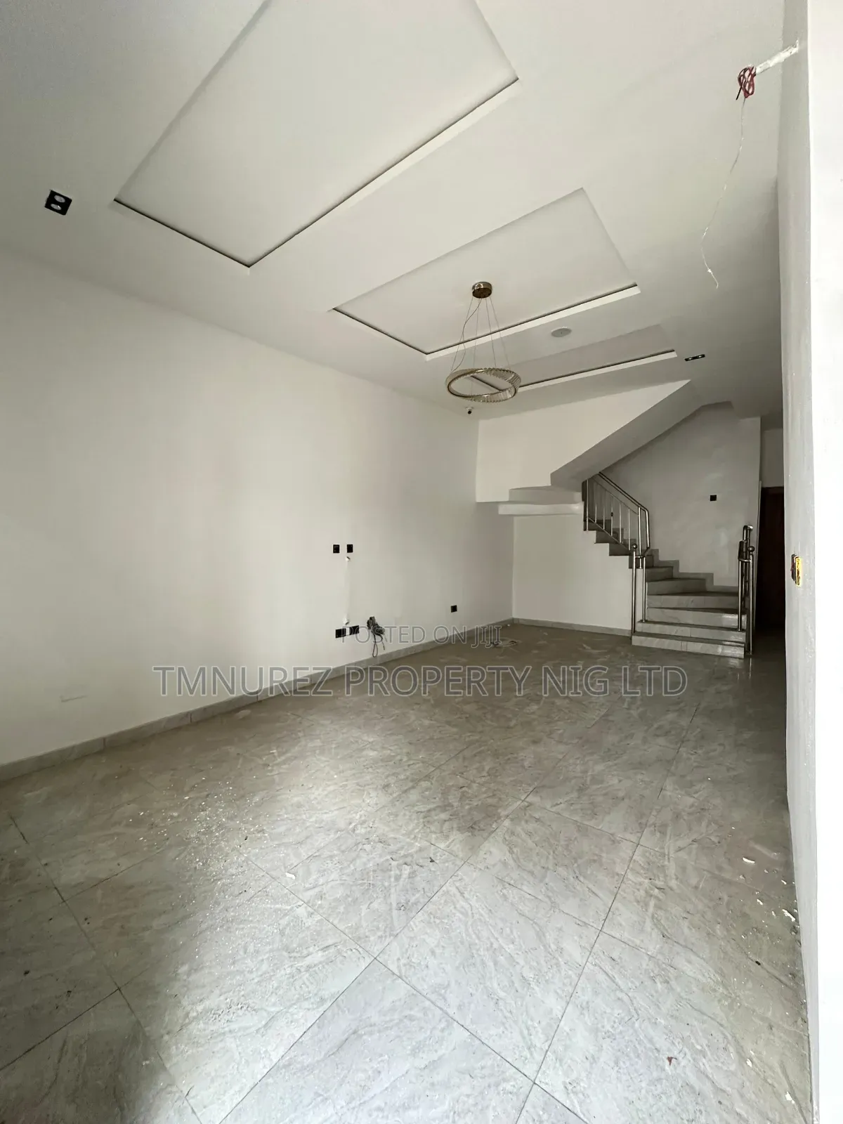 4bdrm Duplex in Orchild Estate, Chevron for sale in Chevron