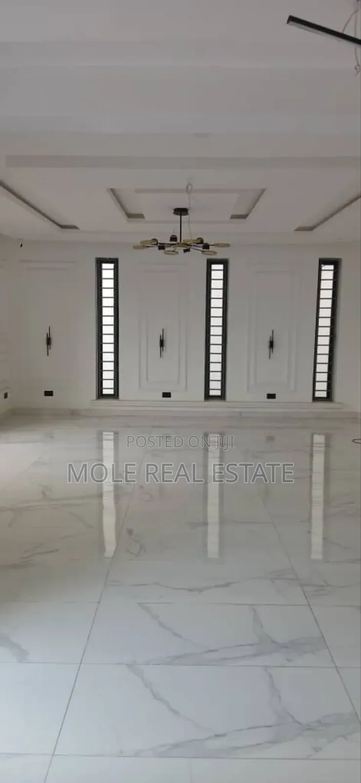 Furnished 5bdrm Duplex in Omole Phase 1 for sale in Omole Phase 1