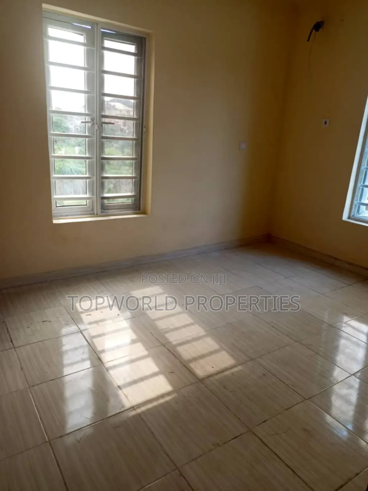 4bdrm Duplex in Magodo Phase 1, Ojodu for sale in Ojodu