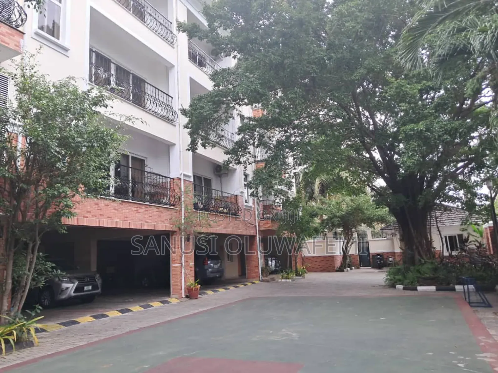 3bdrm Block of Flats in Parkview Estate for rent in Parkview Estate
