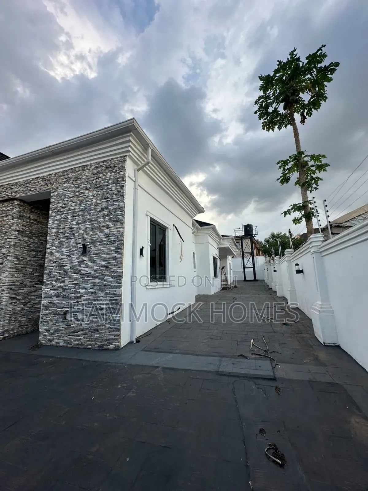 4bdrm Bungalow in Ifesowapo Estate,, Akobo for sale in Akobo