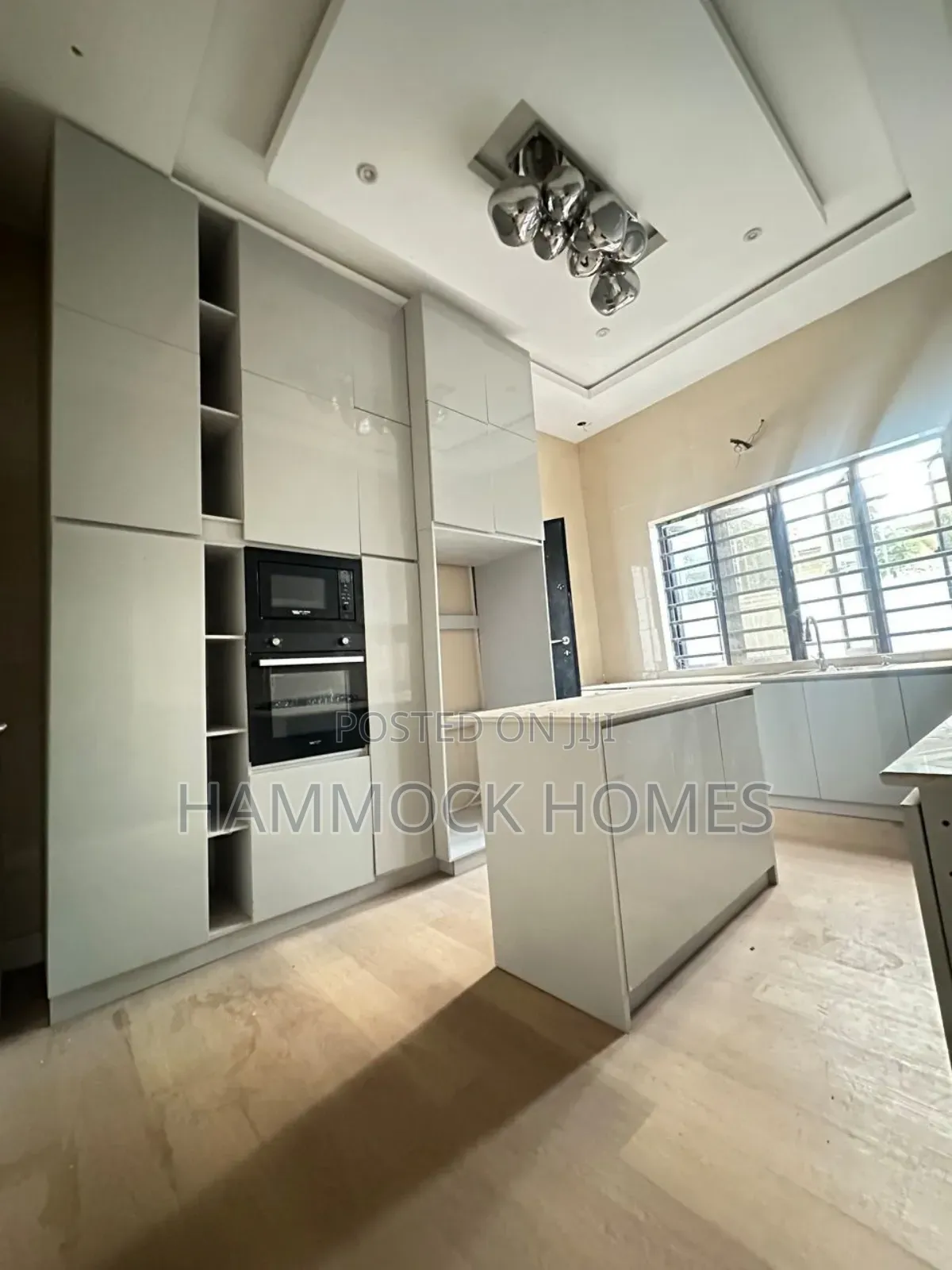 4bdrm Bungalow in Ifesowapo Estate,, Akobo for sale in Akobo