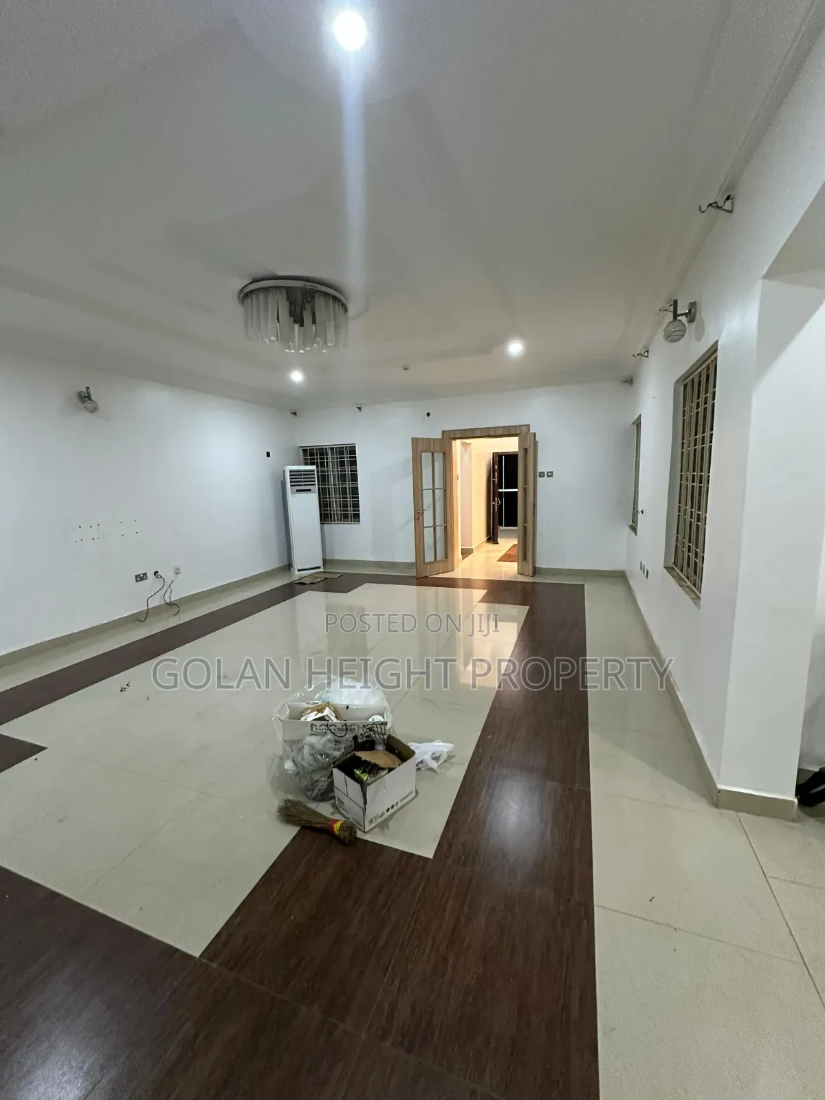 4bdrm Townhouse / Terrace in Diplomatic Zone, Katampe Extension in Katampe Extension