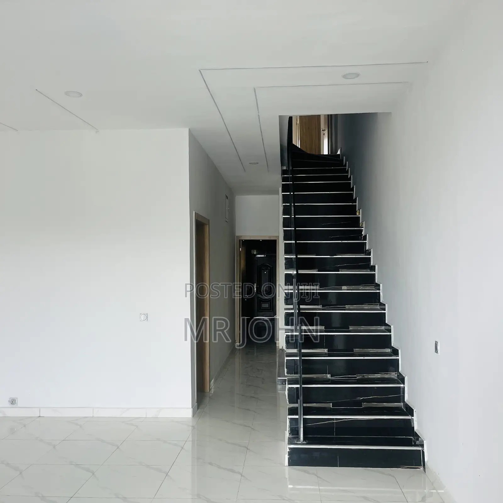 4bdrm House in Ikota, Lekki for rent in Lekki