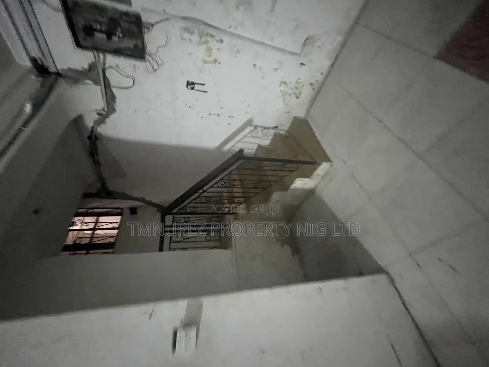3 Bedroom Apartments to Let for for Office Purposes in Lekki Phase 1