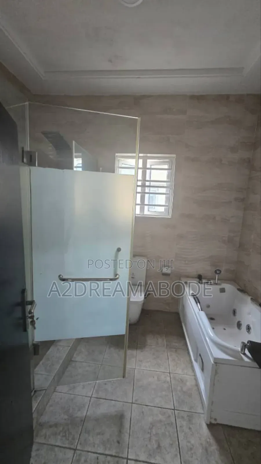 5bdrm Duplex in Omole Phase 2 for rent in Omole Phase 2