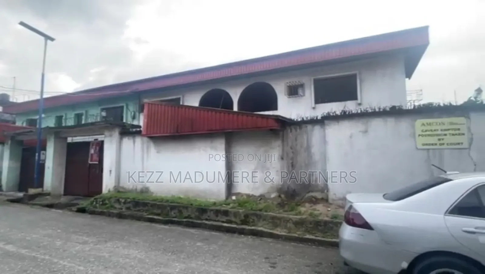 6bdrm Duplex in Cocaine Estate, Off for sale in Port-Harcourt