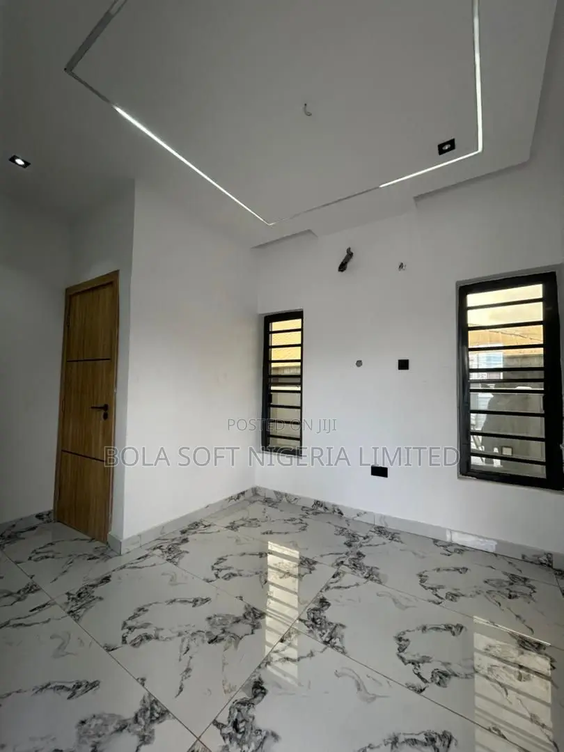 4bdrm Duplex in Akoto Estate Inside, Akala Express for sale in Akala Express
