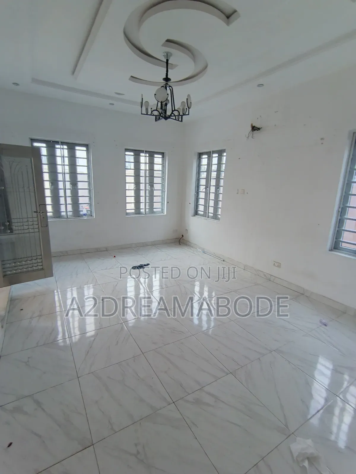 5bdrm Duplex in Omole Phase 2 for rent in Omole Phase 2