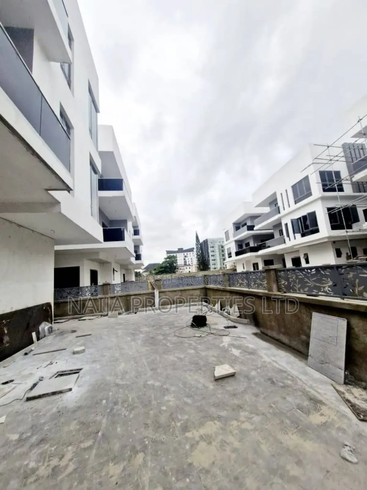 6bdrm Duplex in Old Ikoyi for sale in Old Ikoyi