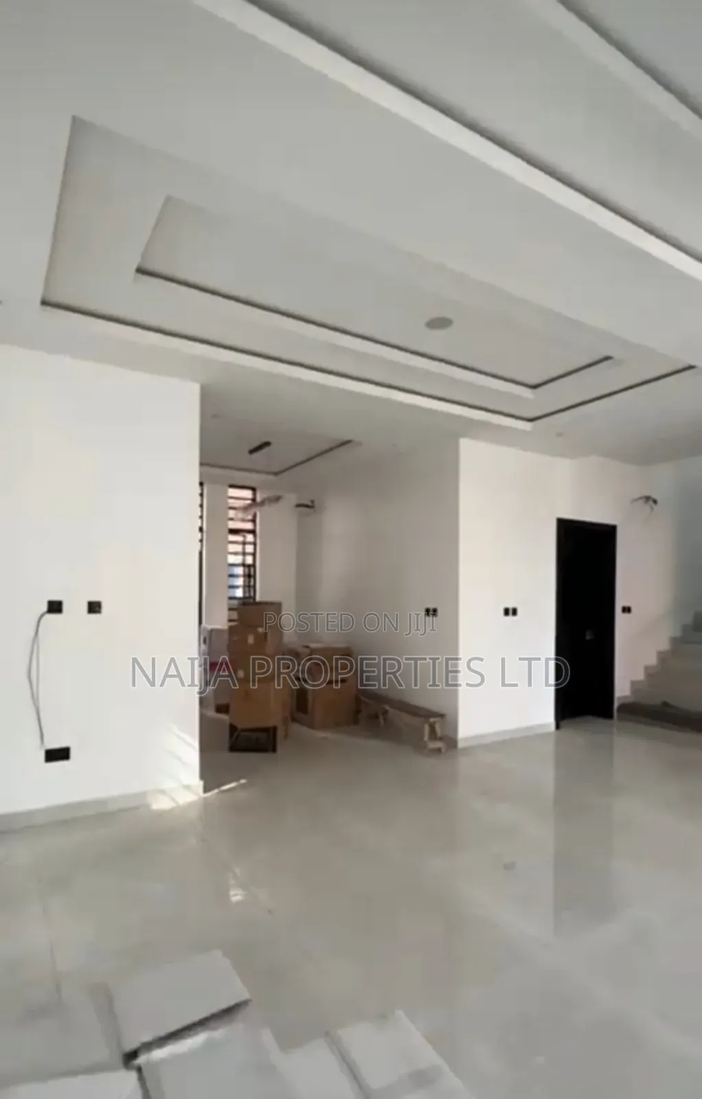 5bdrm Duplex in Osapa London, Lekki for sale in Lekki