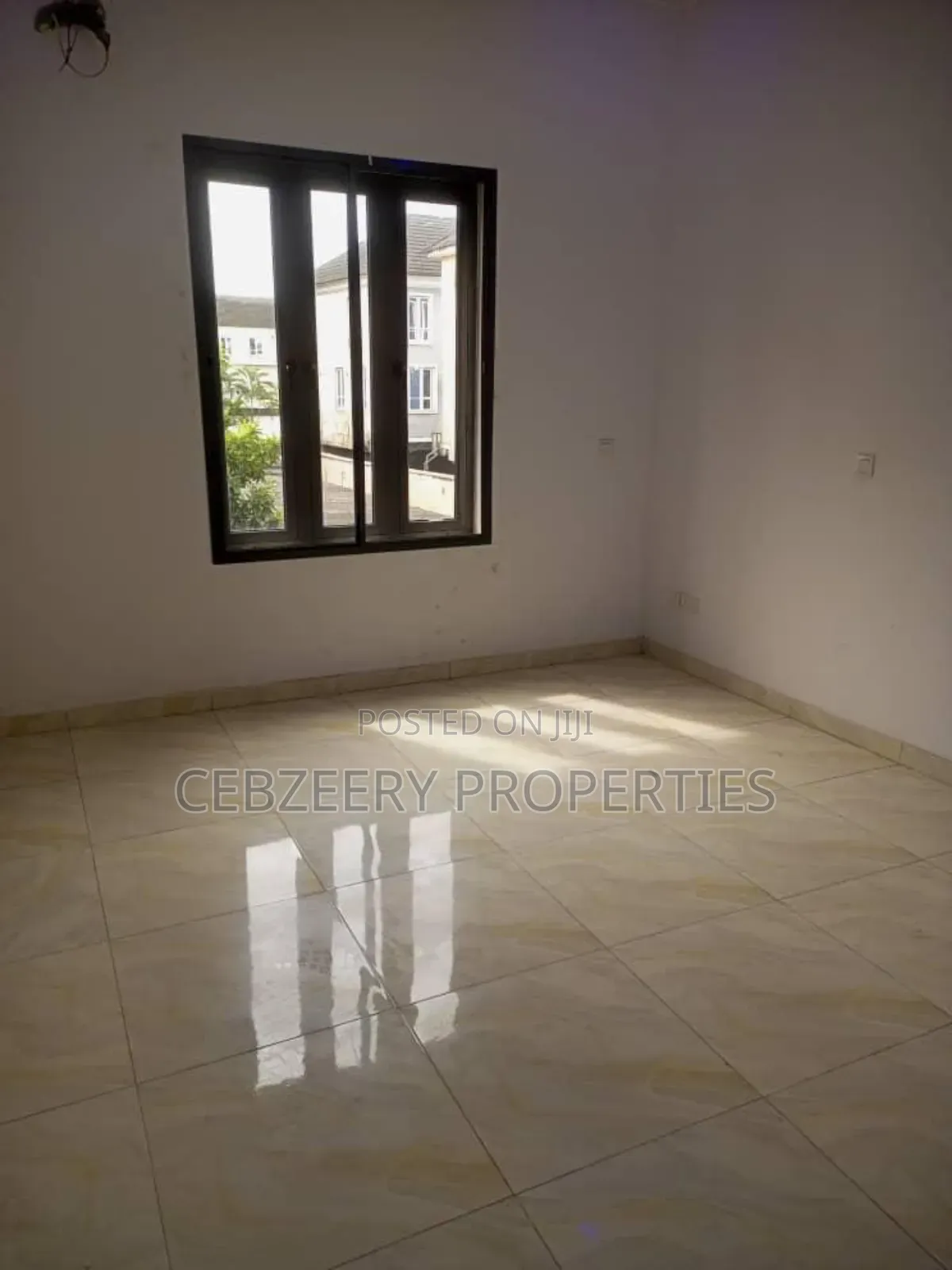 4bdrm Townhouse/Terrace in Ikeja GRA for sale in Ikeja GRA