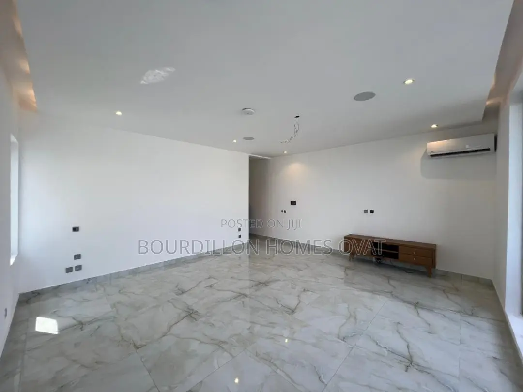 5bdrm Duplex in Banana Island, Ikoyi for sale in Banana Island