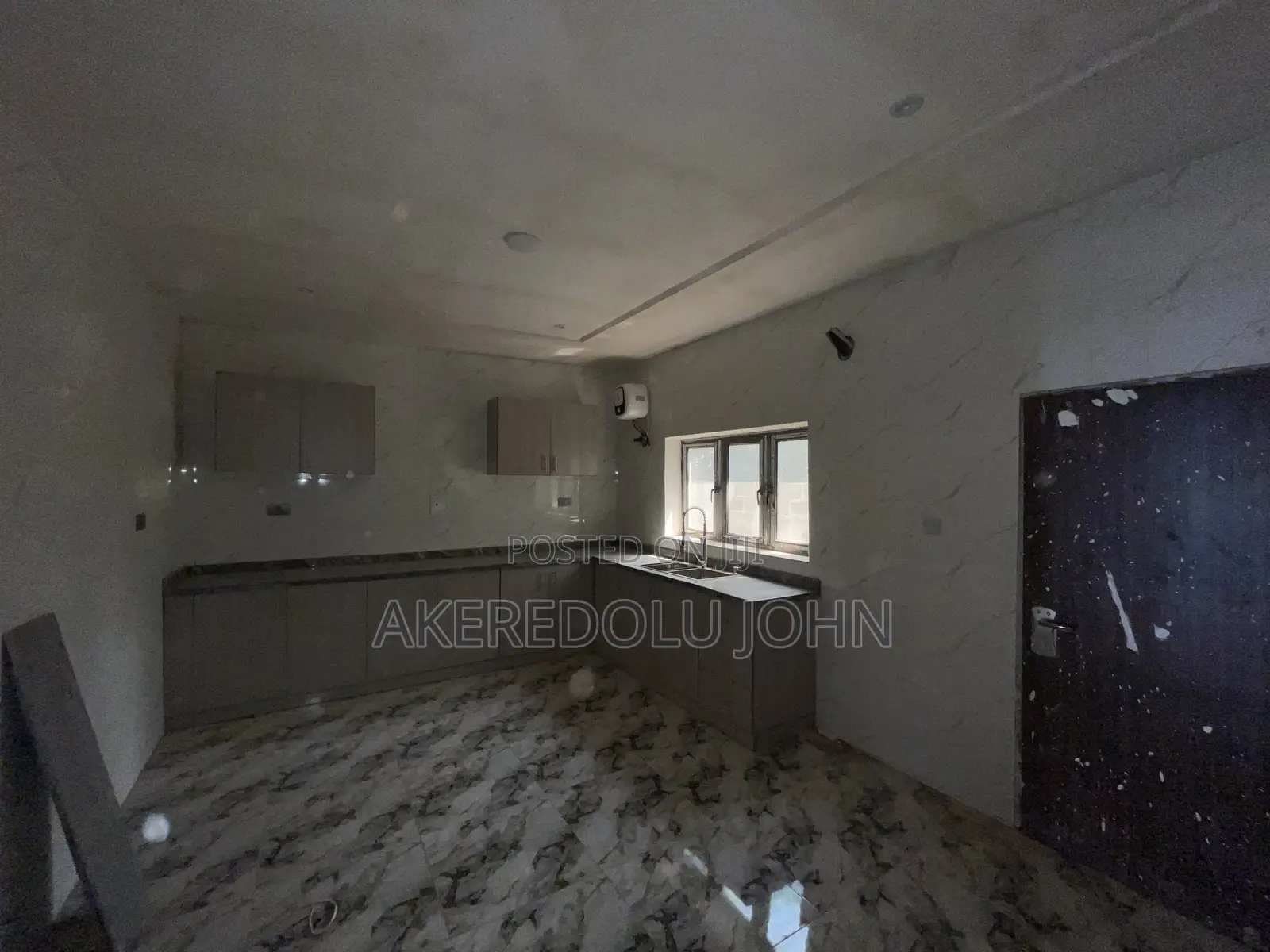 5bdrm Duplex in Mabushi for sale in Mabushi