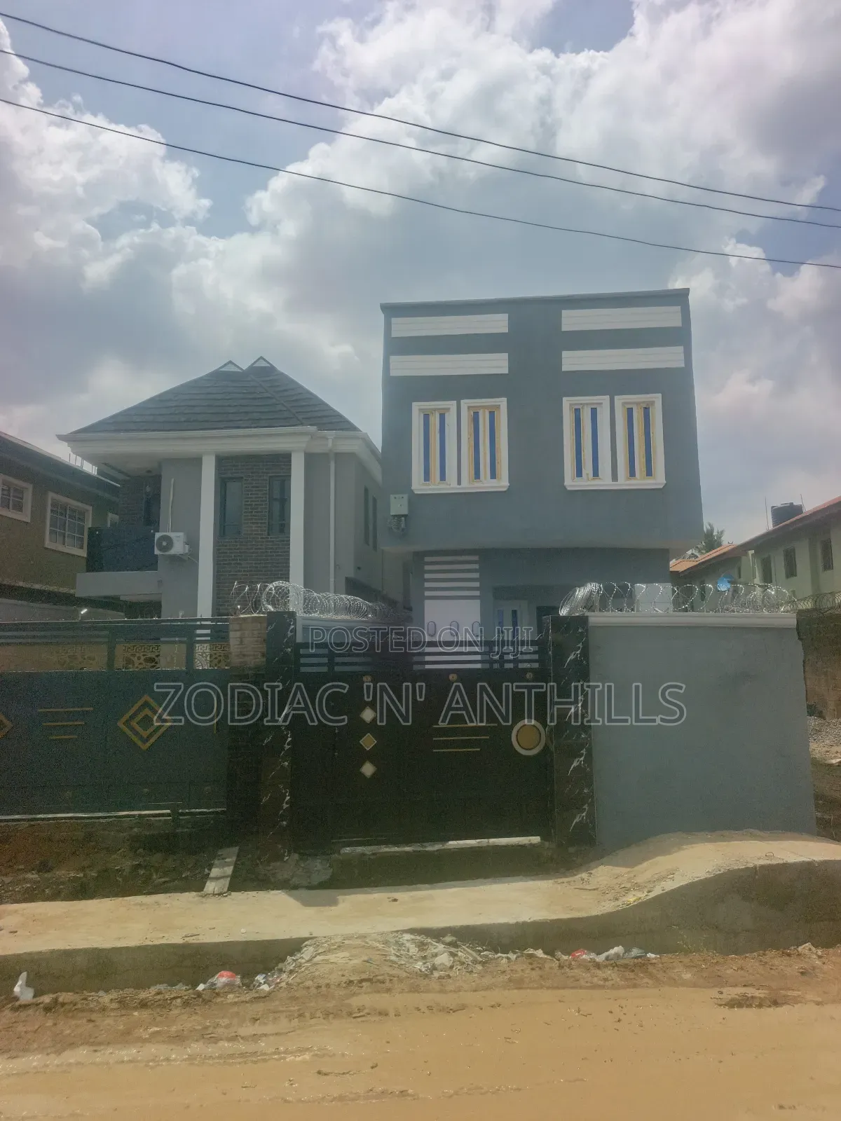 2bdrm Duplex in Shola Martins, New Oko Oba for sale in New Oko Oba