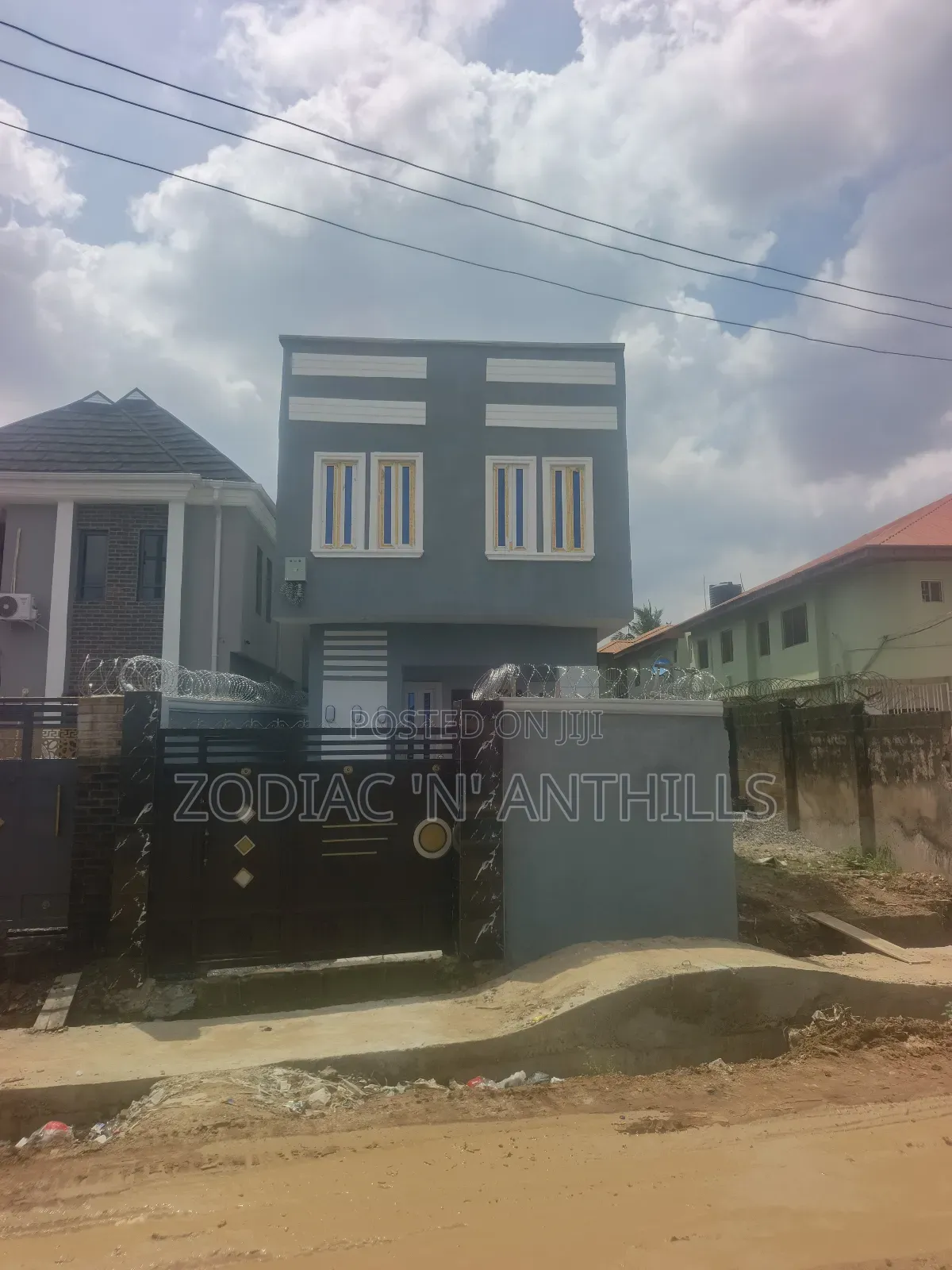 2bdrm Duplex in Shola Martins, New Oko Oba for sale in New Oko Oba