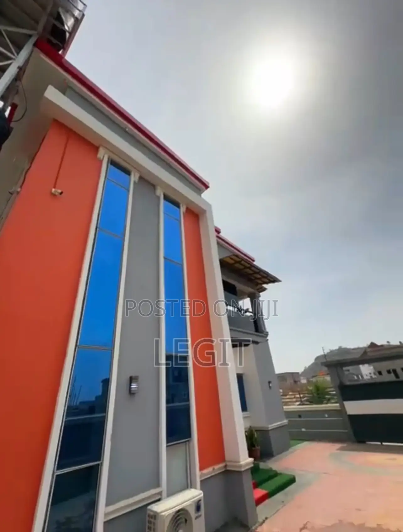 4bdrm Duplex in Lugbe District for sale in Lugbe District