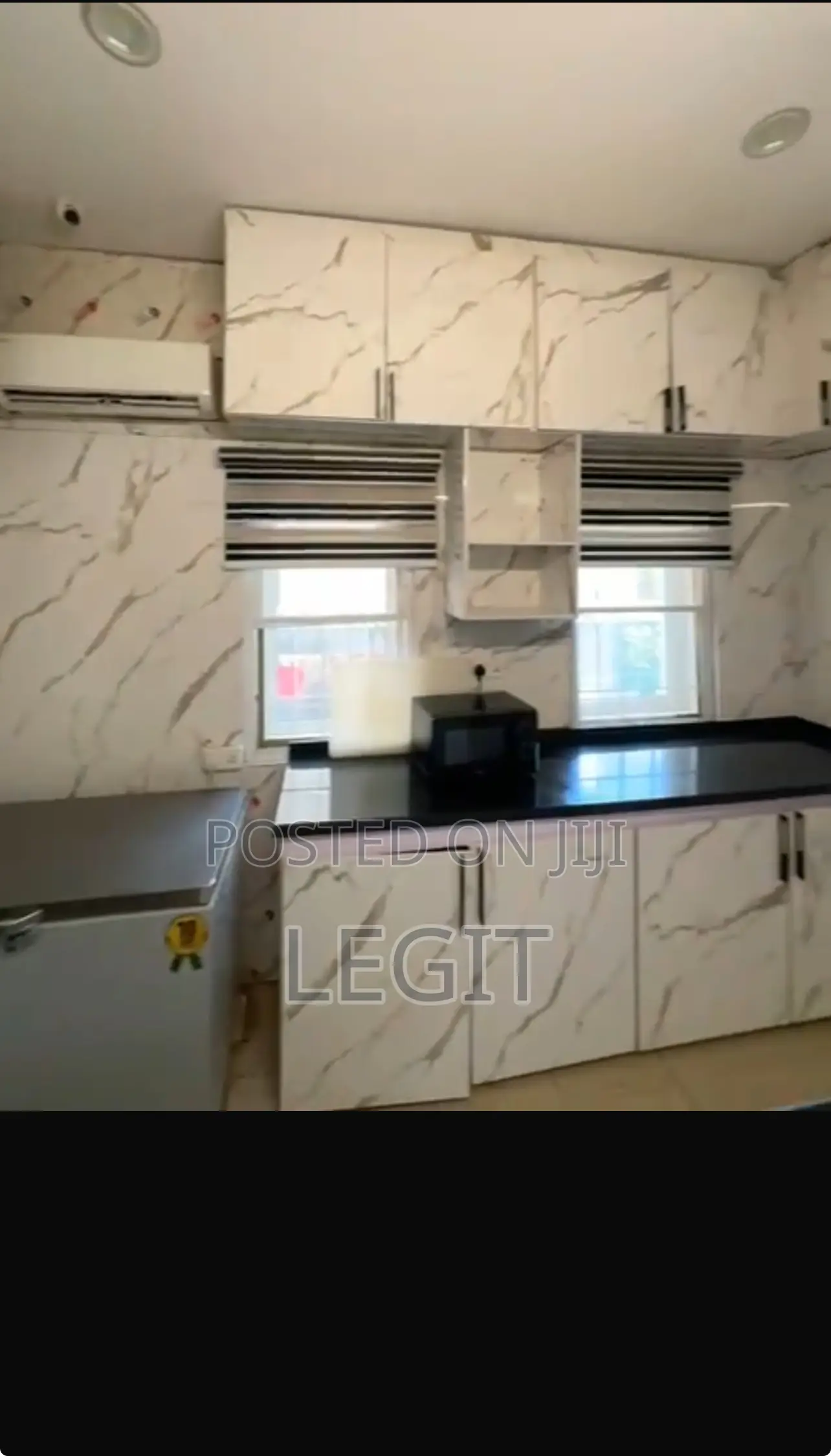 4bdrm Duplex in Lugbe District for sale in Lugbe District