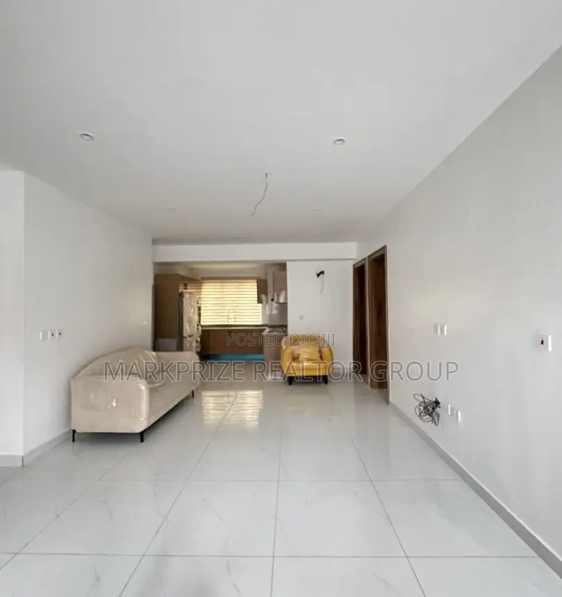 3bdrm Apartment in Yaba Lagos for sale in Yaba