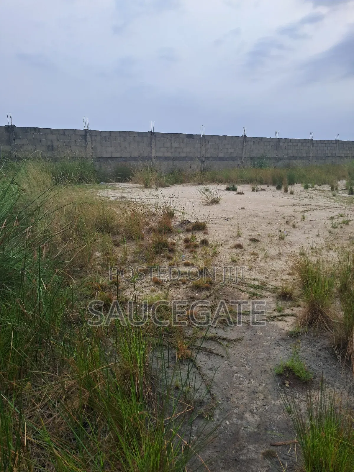 Dry Land Fenced Inside Nasco Estate Satellite Town Global C of O in Satellite Town
