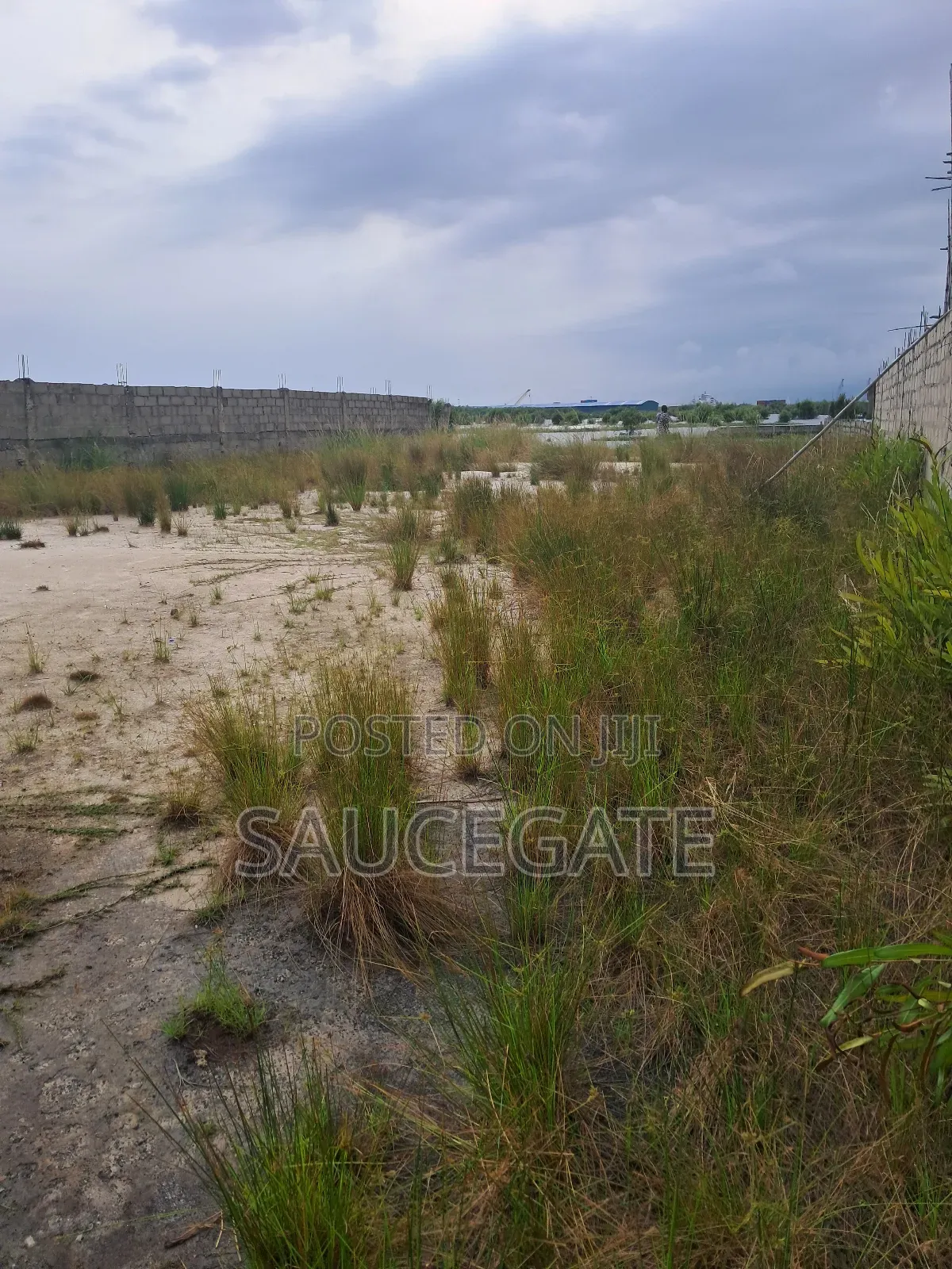 Dry Land Fenced Inside Nasco Estate Satellite Town Global C of O in Satellite Town