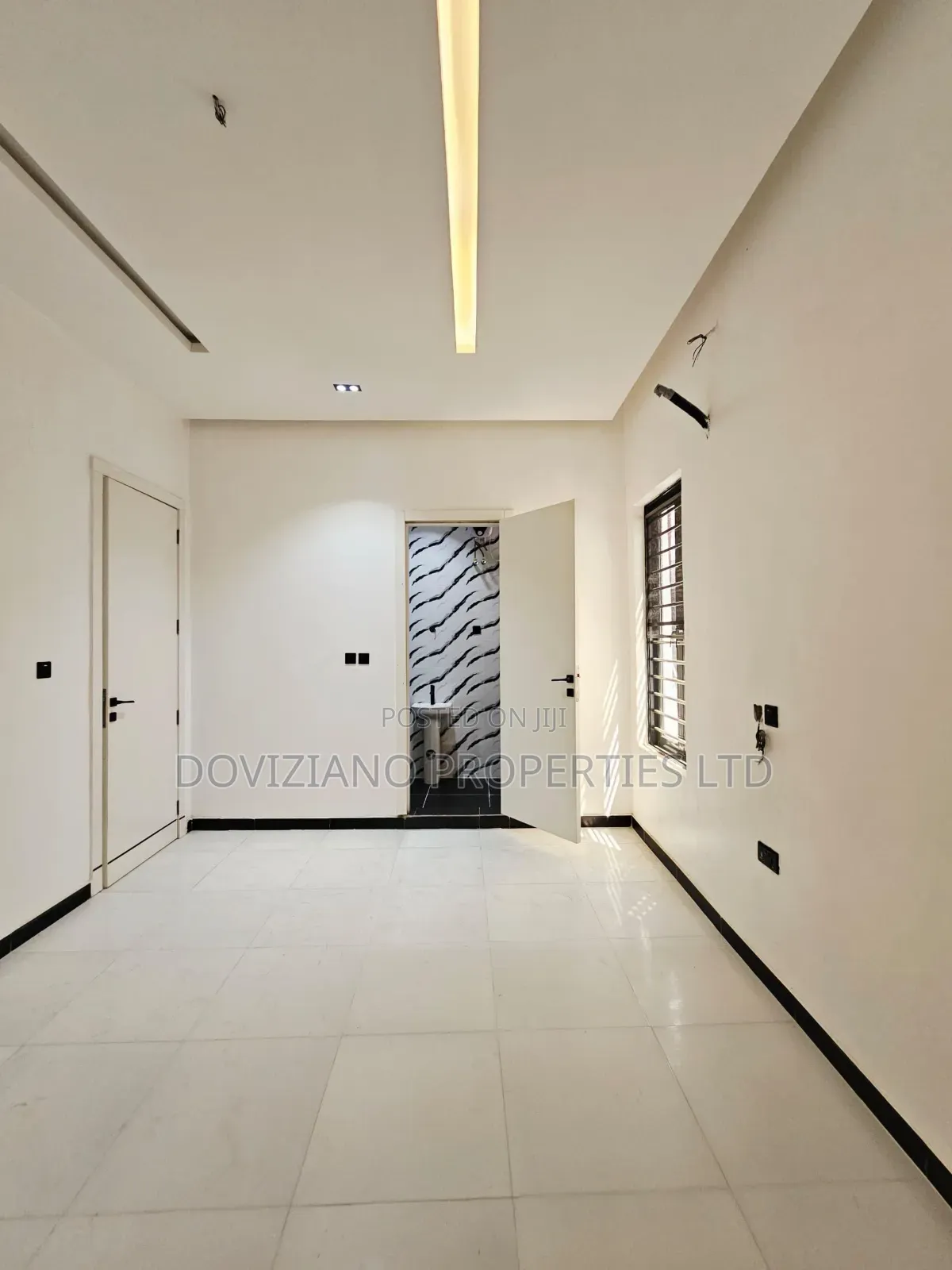 5bdrm Duplex in Ajah for sale in Ajah