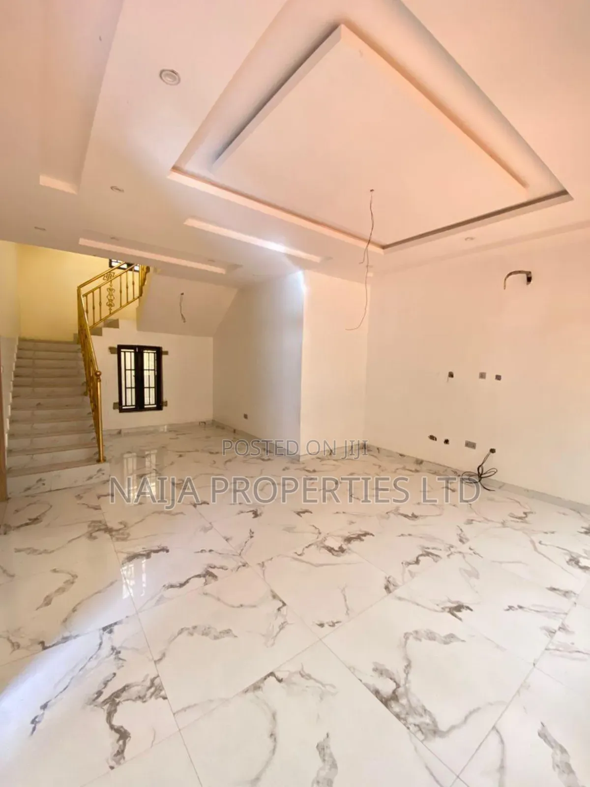 4bdrm Duplex in Lekki Phase 1 for sale in Lekki Phase 1