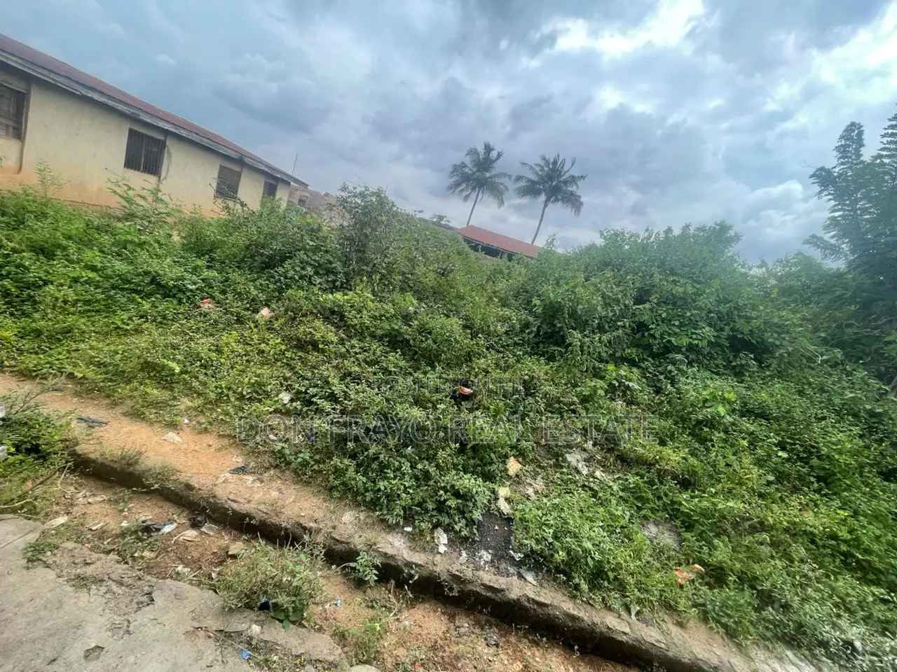 702 SQM of Residential Property for Sale at Apete Ibadan in Samonda